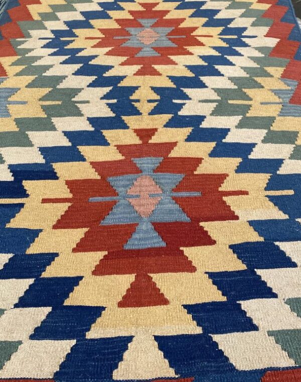 3' 10 x 5' 07 Wool Killim Rug- 11 - Image 2