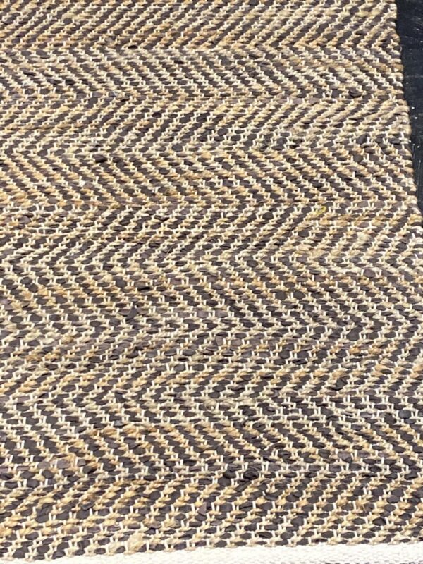 2' 00" x 5' 00" Hemp And Leather Rug - 197