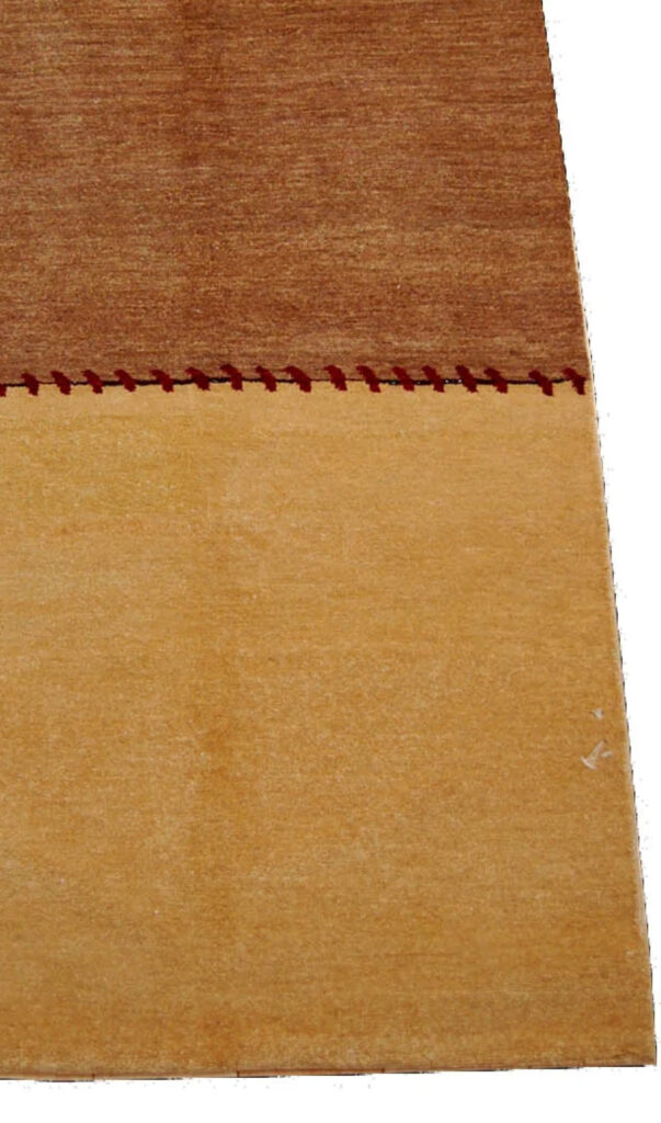 2' 08" x 6' 00" Wool- Pakistan