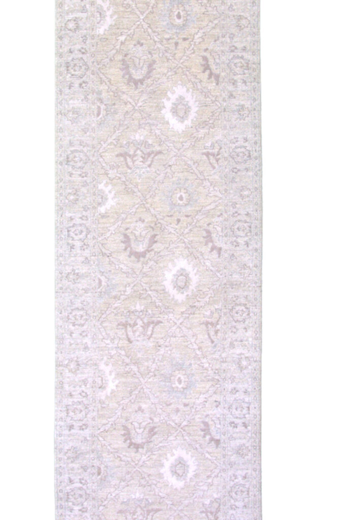 2' 06" x 9' 11" Wool & Silk- Pakistan
