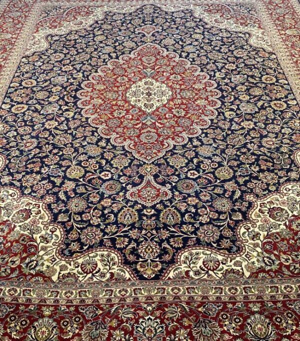 9' 02" x 12' 02" Wool- Pakistan - Image 2