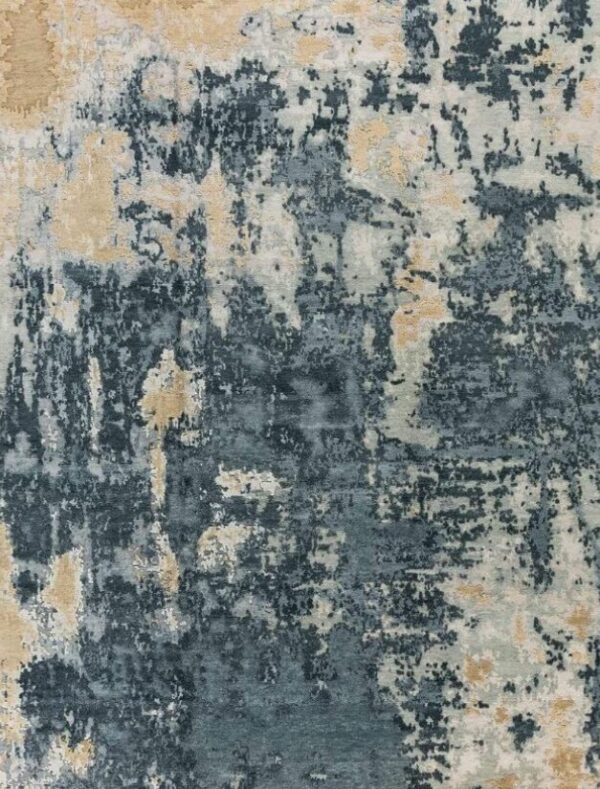 8' 00" x 10' 00" Wool and Viscose- India - Image 2