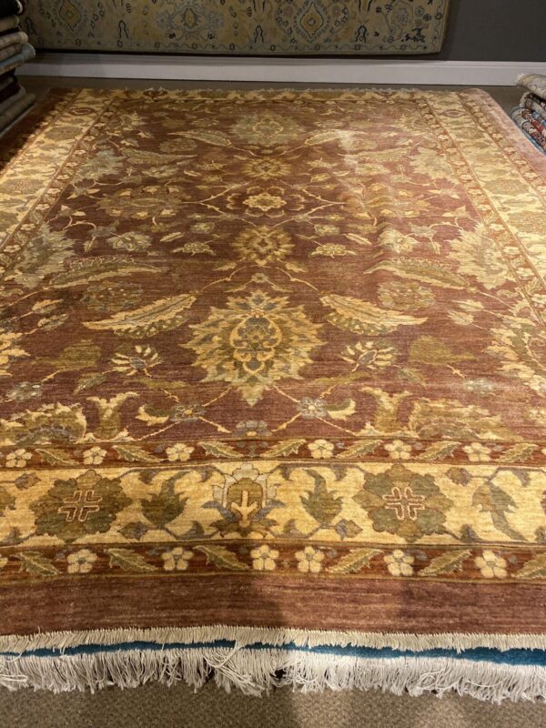 8' 02" x 10' 07" Wool- Pakistan