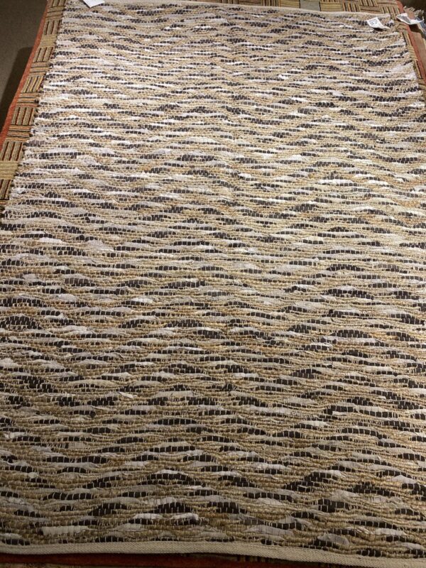 4' 00" x 6' 00" VT35 Design - India