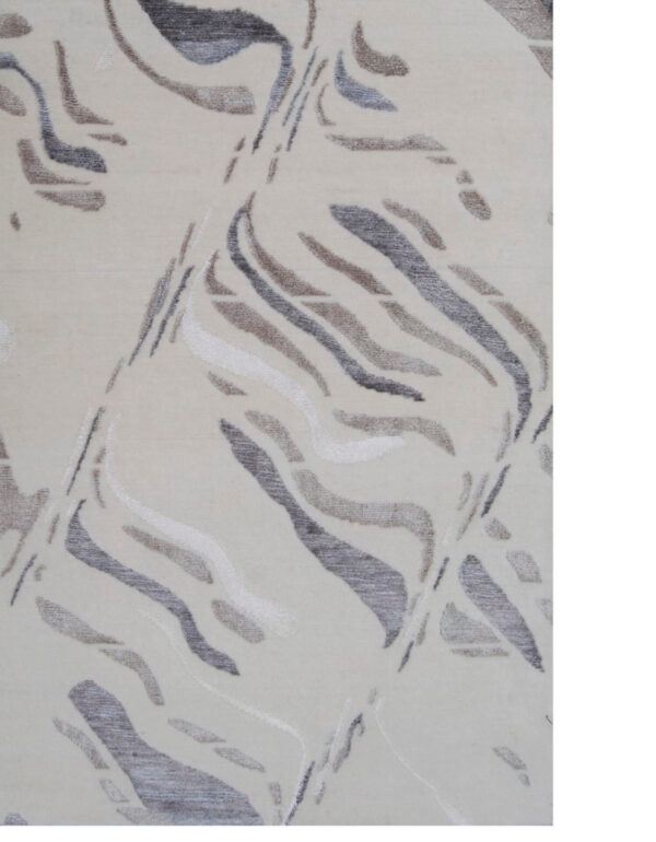 3' 00" x 4' 11" Tibetan 120 - India - Image 2