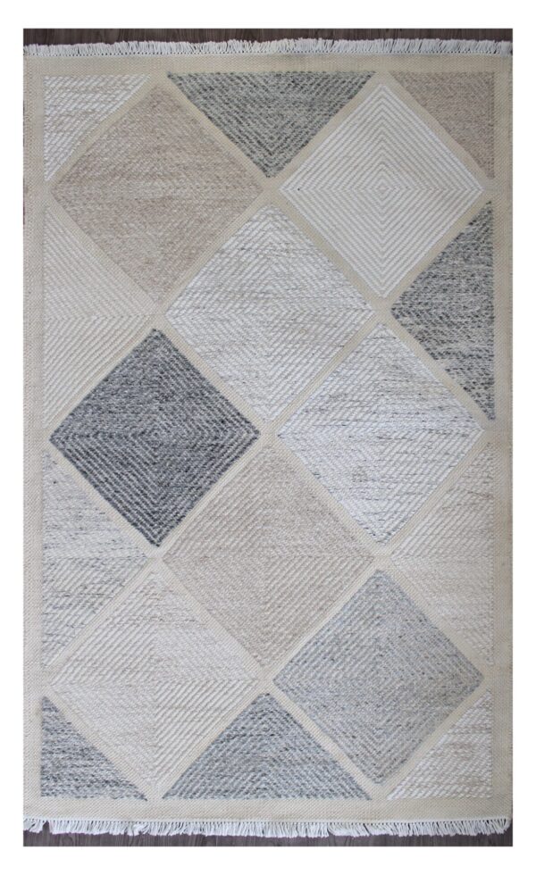 3' 11" x 5' 08" Wool- India