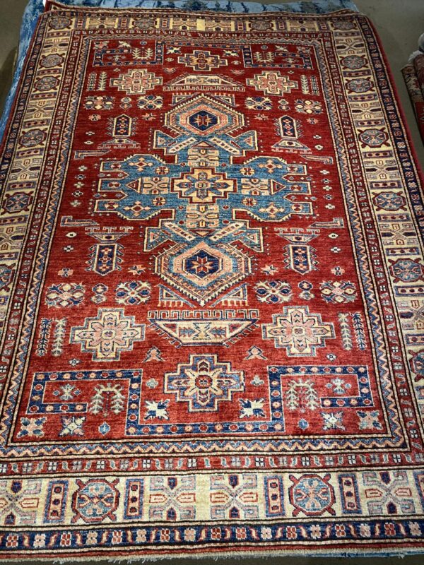 4' 10" x 6' 09" Kazak - Pakistan