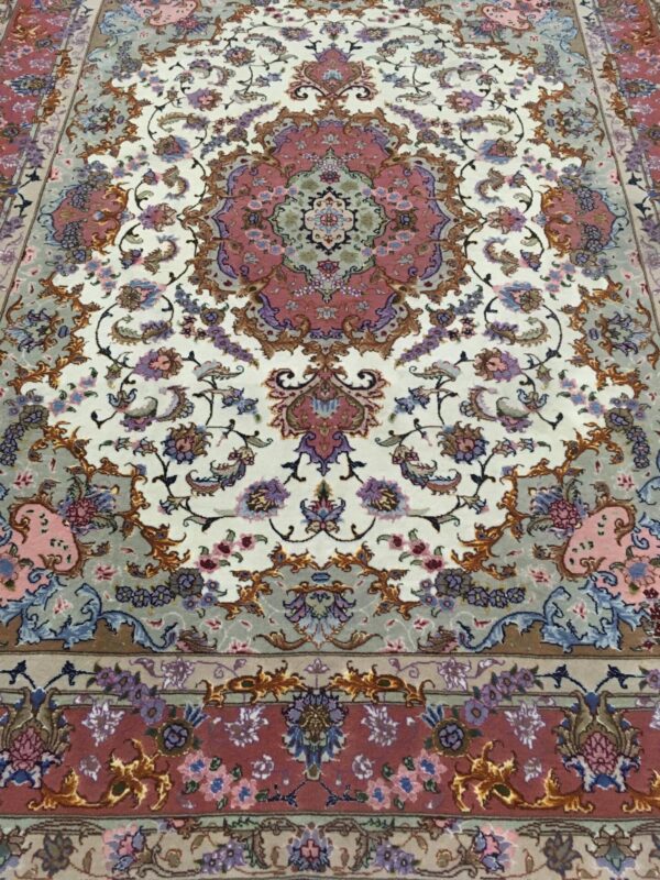 5' 00" x 6' 06" Wool & Silk- Iran