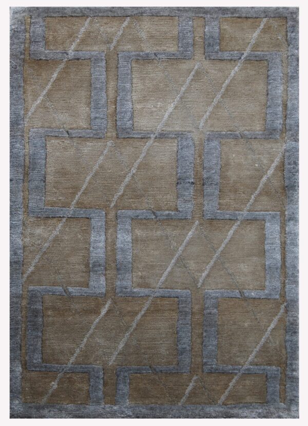 3' 01" x 4' 10" Wool And Viscose- India