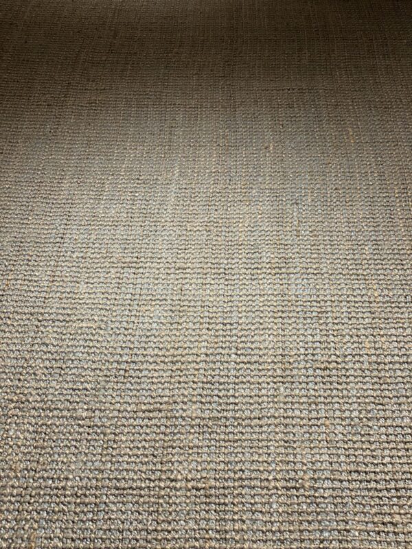 8' 00" x 10' 09" Wool- India