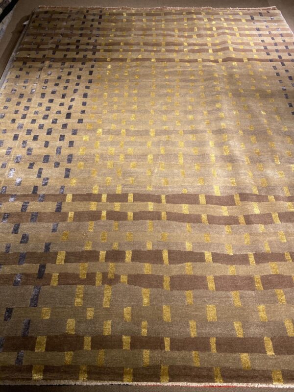 9' 00" x 12' 00" Wool- Nepal