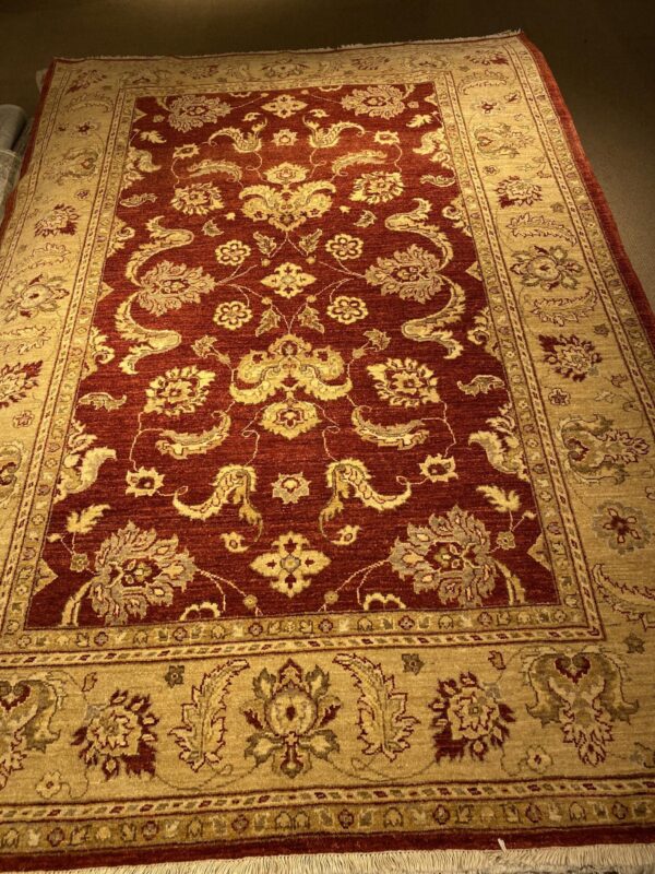 6' 00" x 8' 08" Wool- Pakistan