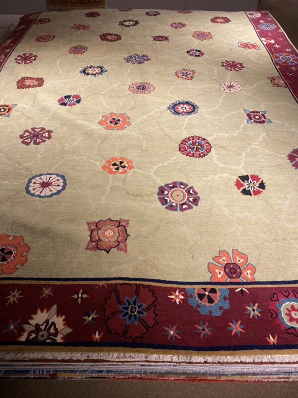 8' 11" x 12' 01" Wool- Nepal