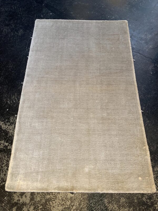 3' 00" x 4' 11" Wool- Nepal