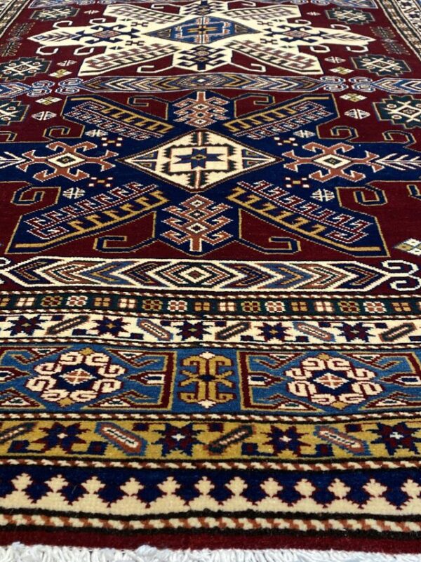 2' 10" x 5' 03" Wool- India - Image 2