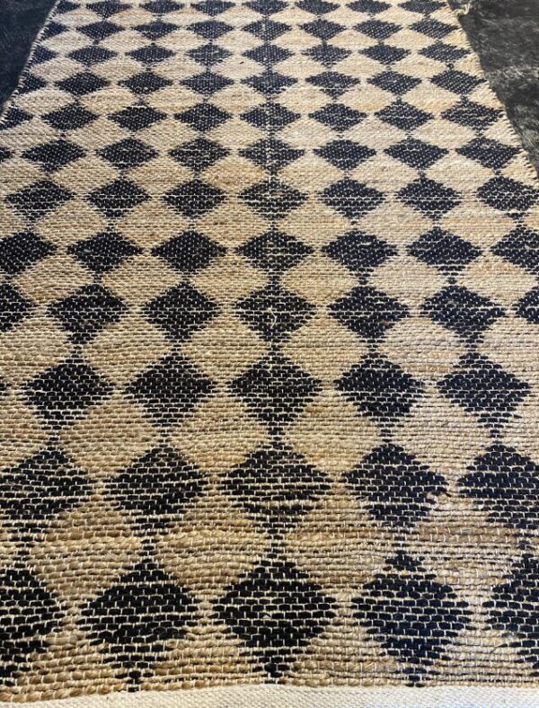 3' 00" x 5' 00" Hemp And Leather- India - Image 2