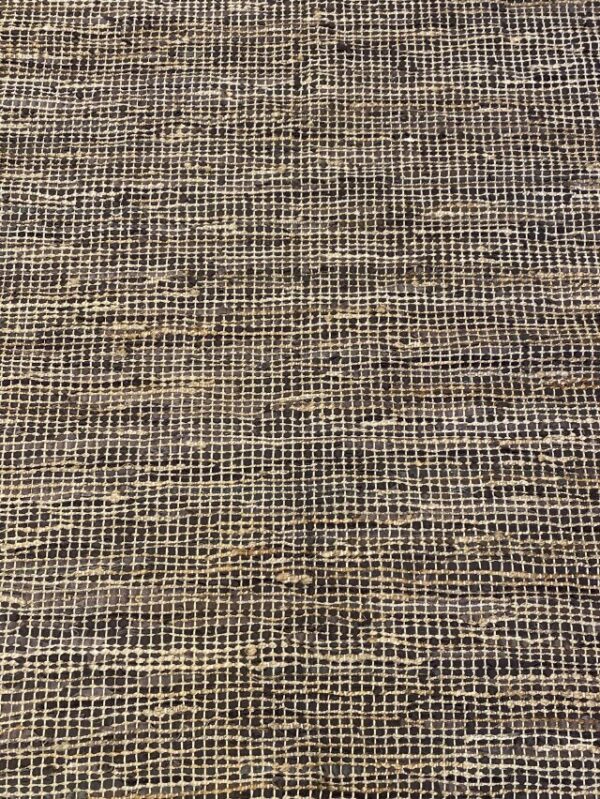 4' 00" x 6' 00" Leather And Viscose- India - Image 2