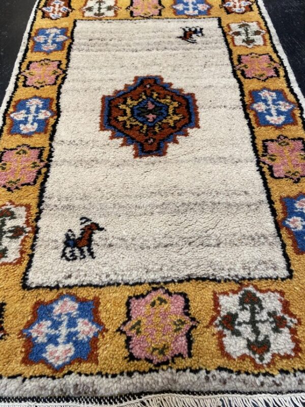 2' 00" x 3' 00" India- Wool - Image 2