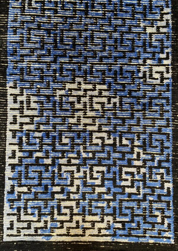 2' 00" x 3' 00" Wool & Silk, Nepal- 3987 - Image 2