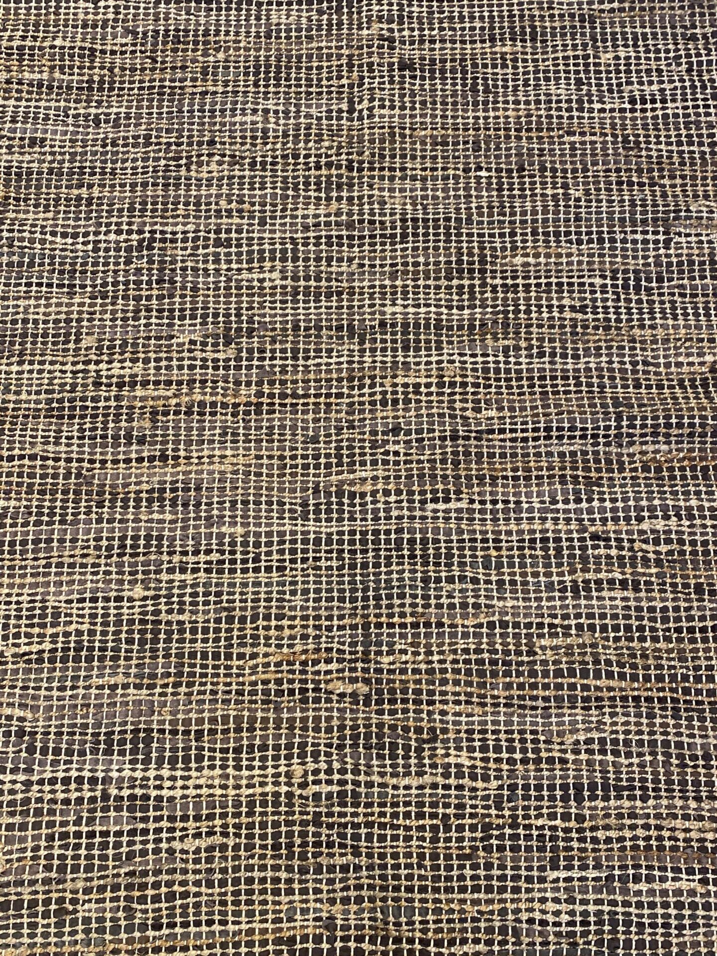 4' 00" x 6' 00" Leather And Viscose- India