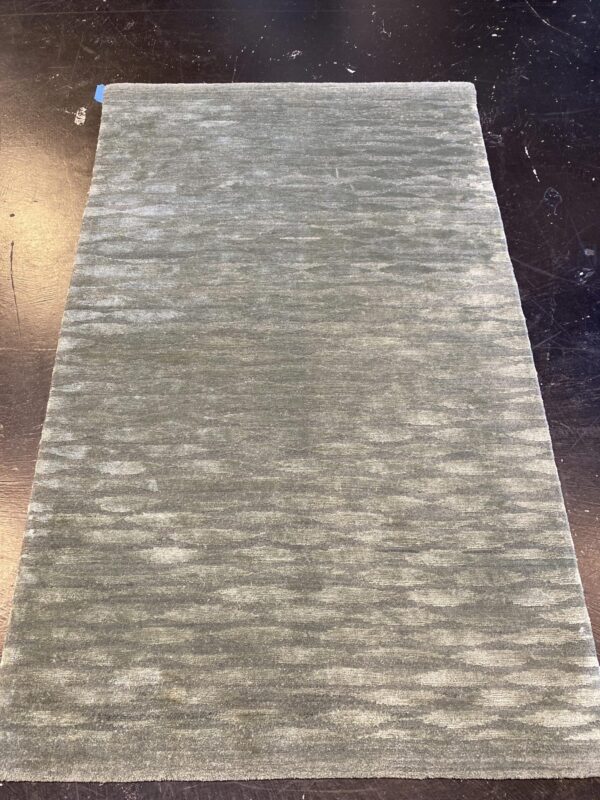 3' 00" x 5' 00" Wool & Silk- Nepal
