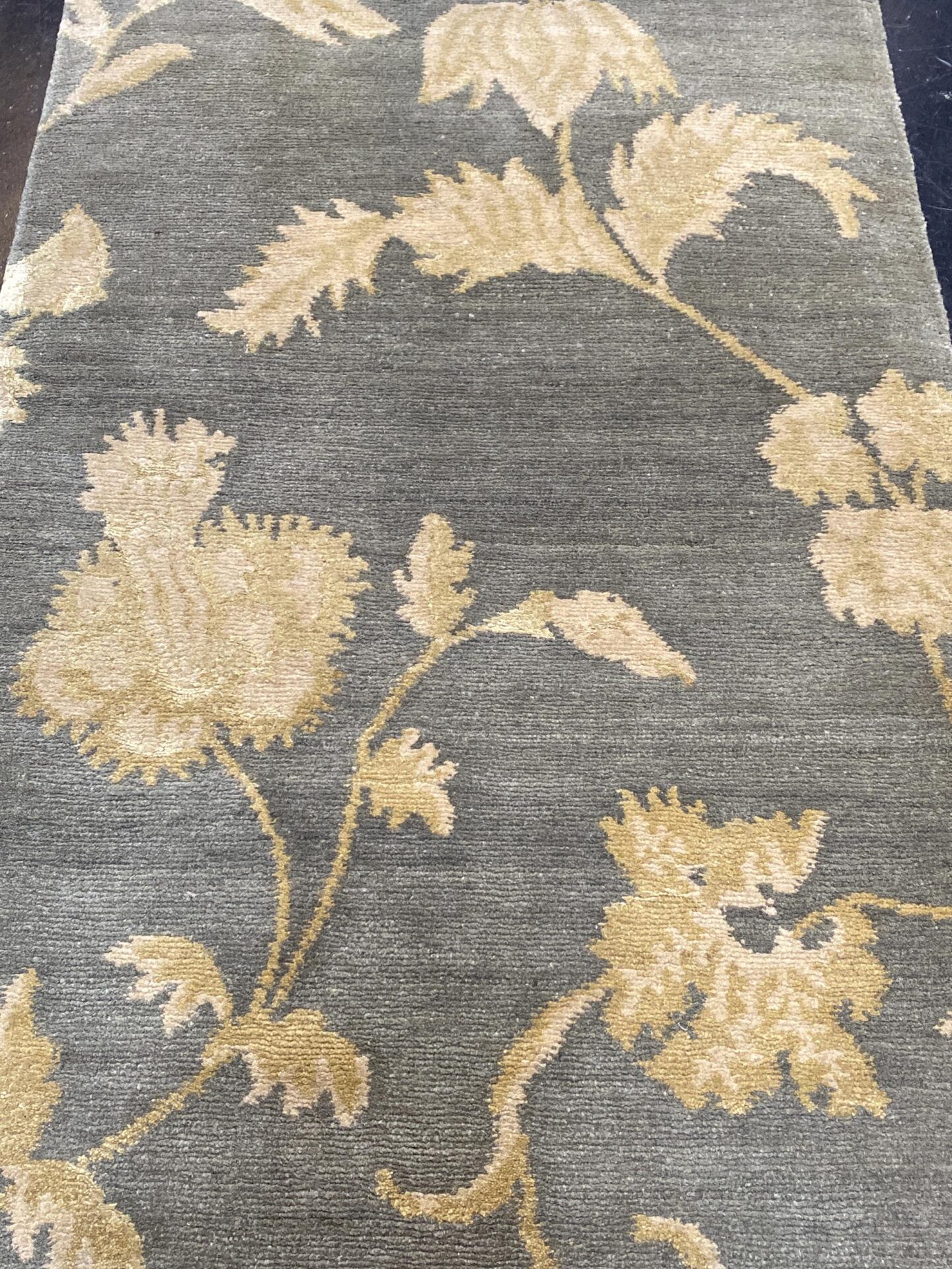 2' 00" x 3' 00" Wool & Silk- Nepal