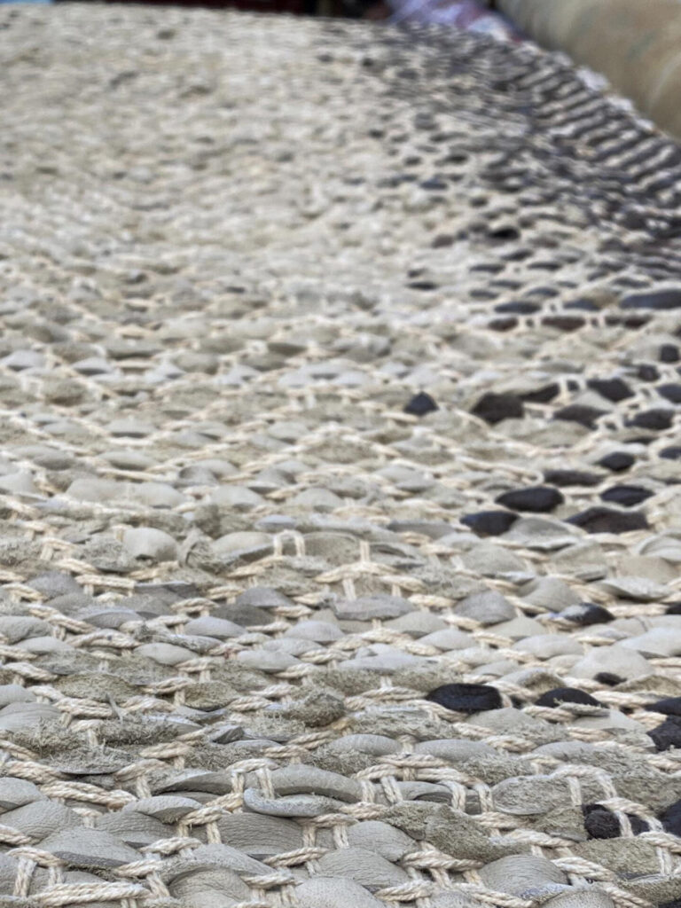 2' 00" x 5' 00" VT15 Design - India