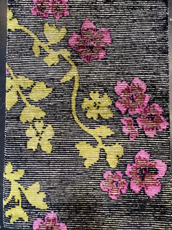 2' 00" x 3' 00" Wool, Nepal- 3983