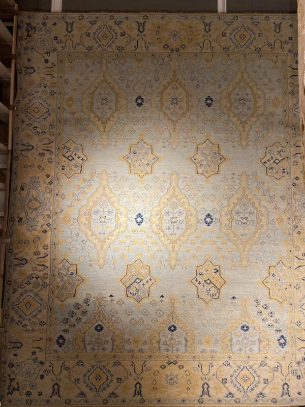 8' 03" x 10' 02" Caspian Design - India