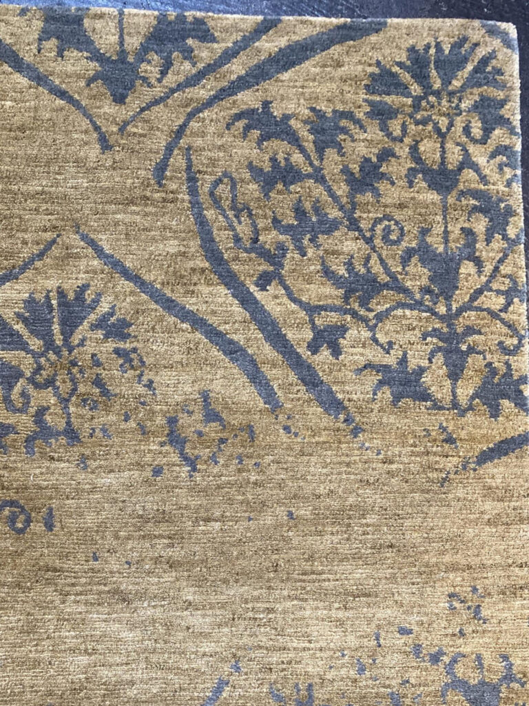 2' 00" x 3' 00" Tibetan Design & Tibetan Weave 100 Collection