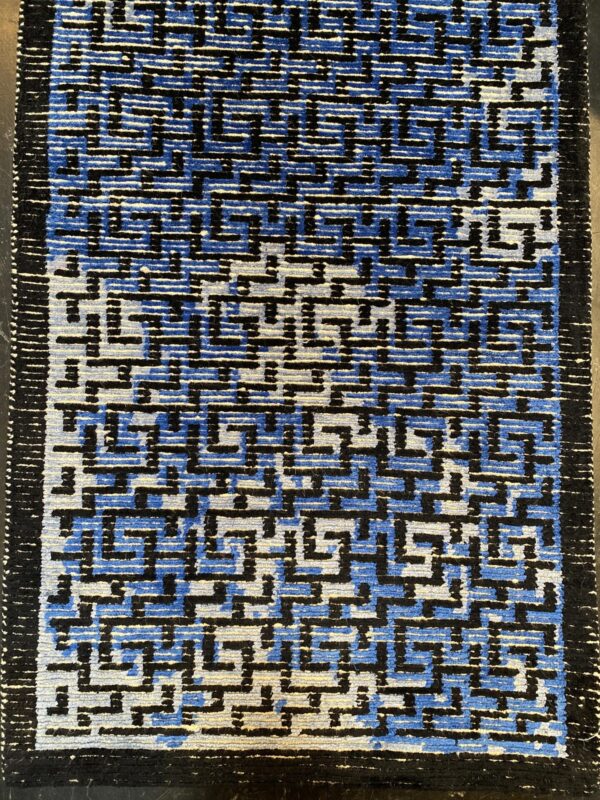 2' 00" x 3' 00" Wool & Silk, Nepal- 3987
