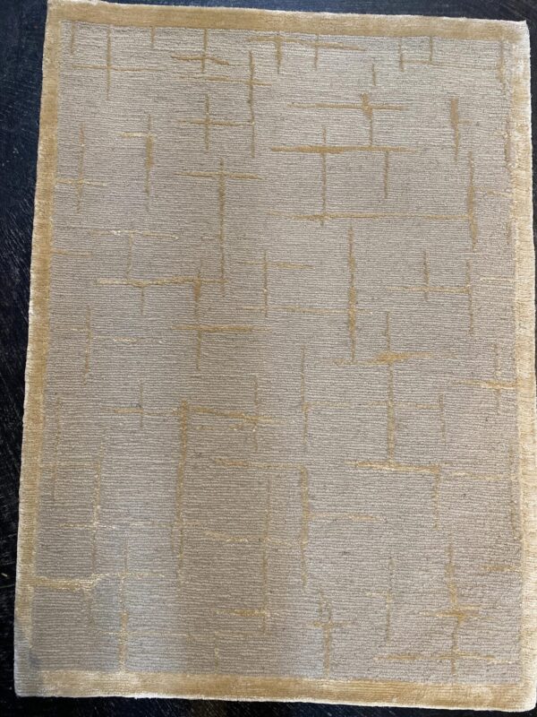 2' 00" x 3' 00" Tibetan Weave 100 Collection & Wool & Silk