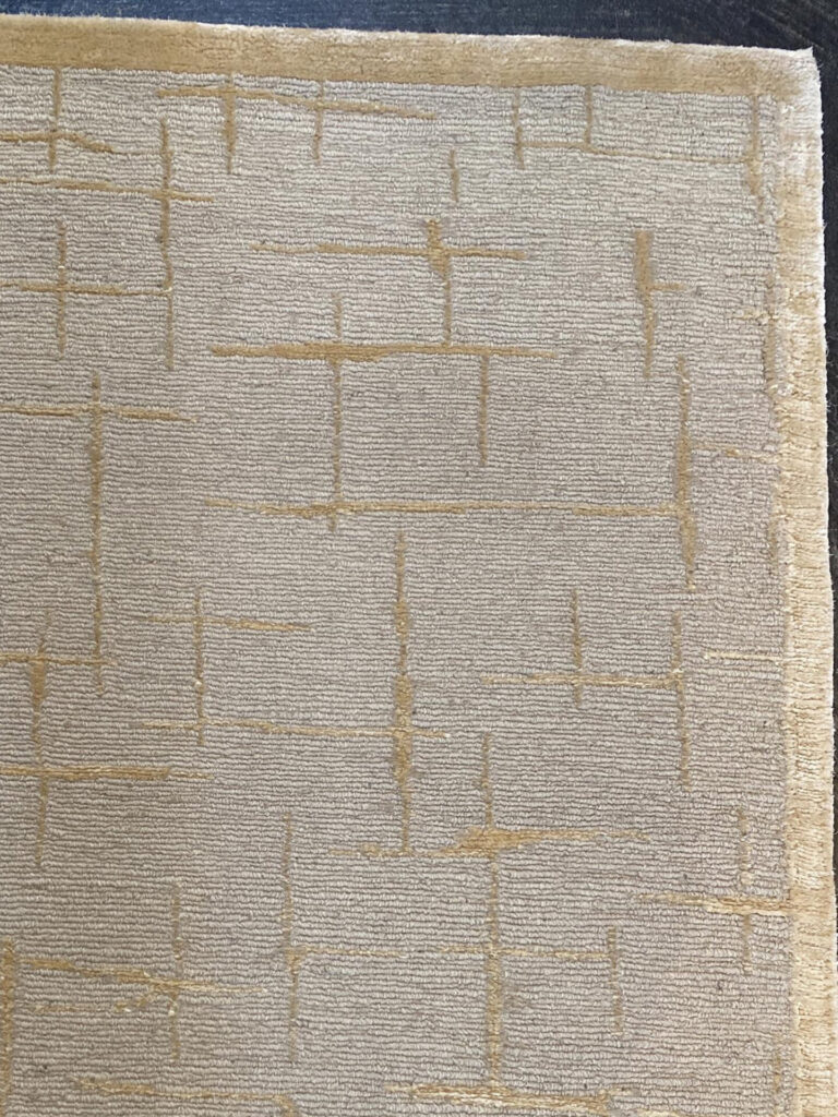 2' 00" x 3' 00" Tibetan Weave 100 Collection & Wool & Silk