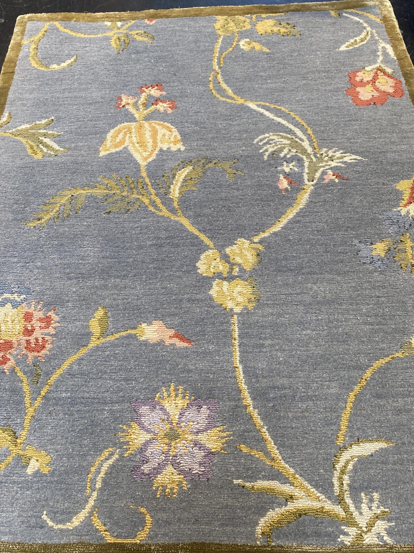 2' 03" x 3' 00" Wool & Silk- Nepal