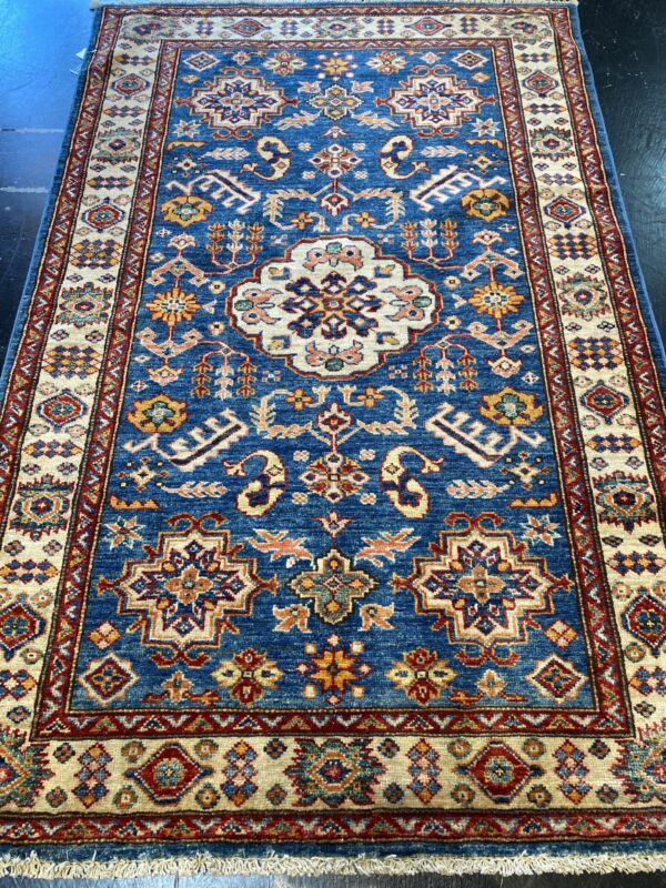 3' 03" x 5' 00"  Wool- Pakistan
