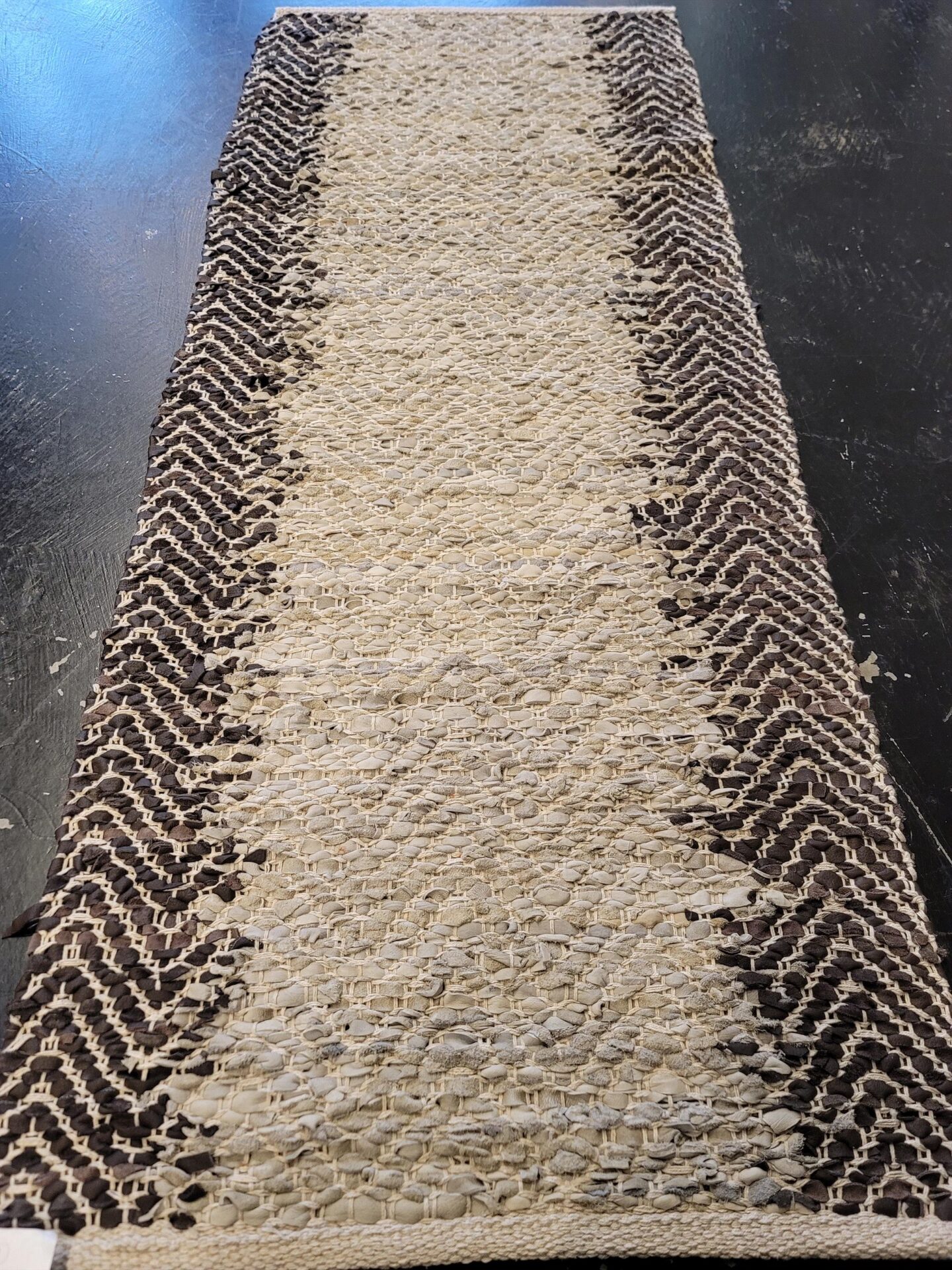 2' 00" x 5' 00" Hemp And Leather- India