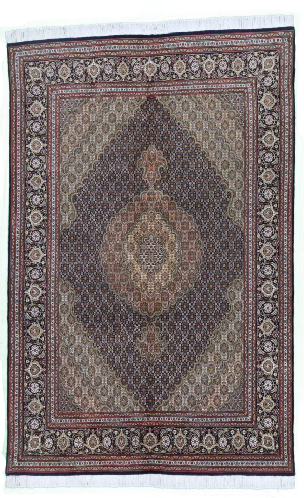 6' 06" x 9' 11" Iran- Wool & Silk