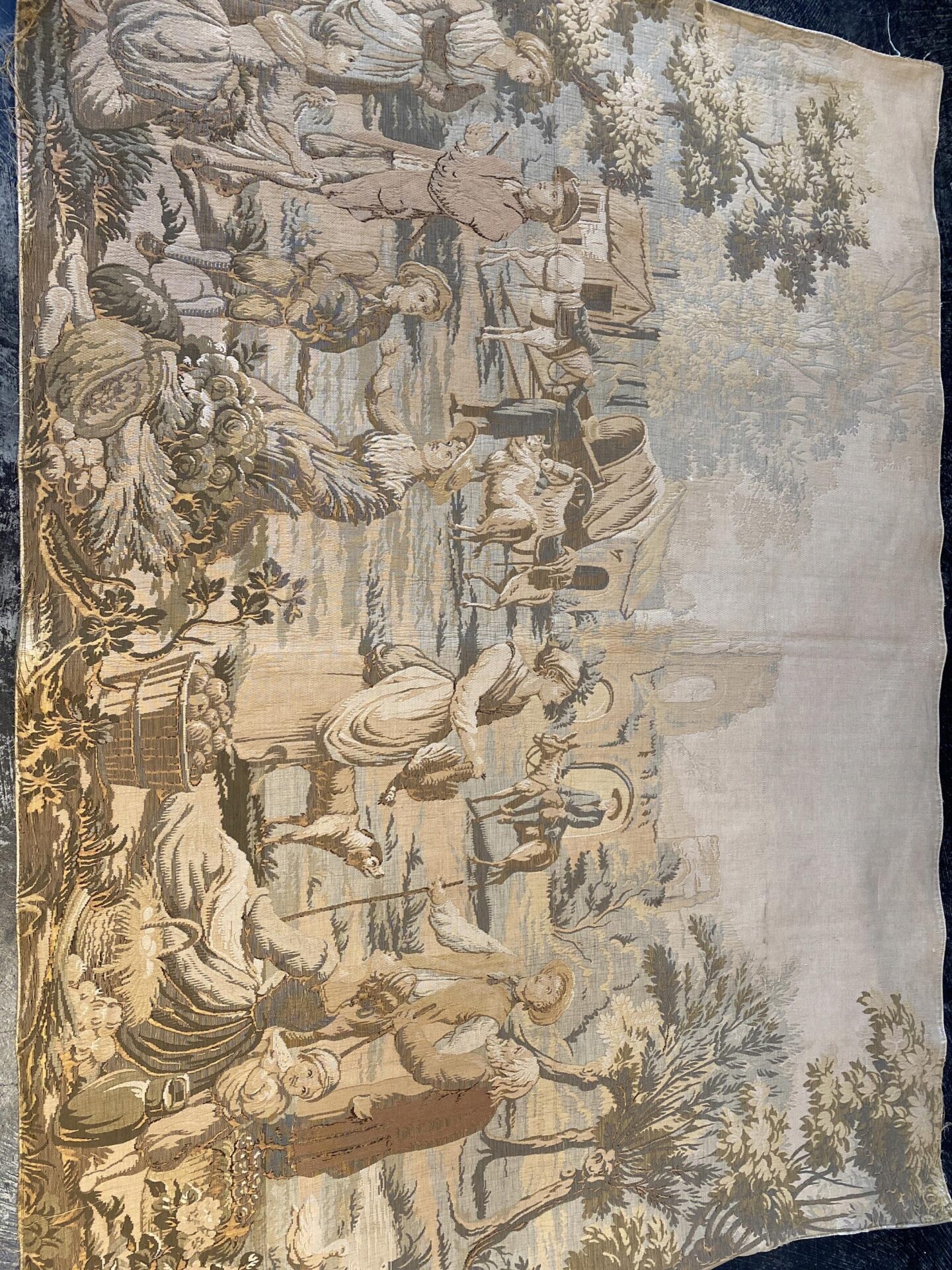 4' 08" x 6' 04" Wool and Line- France