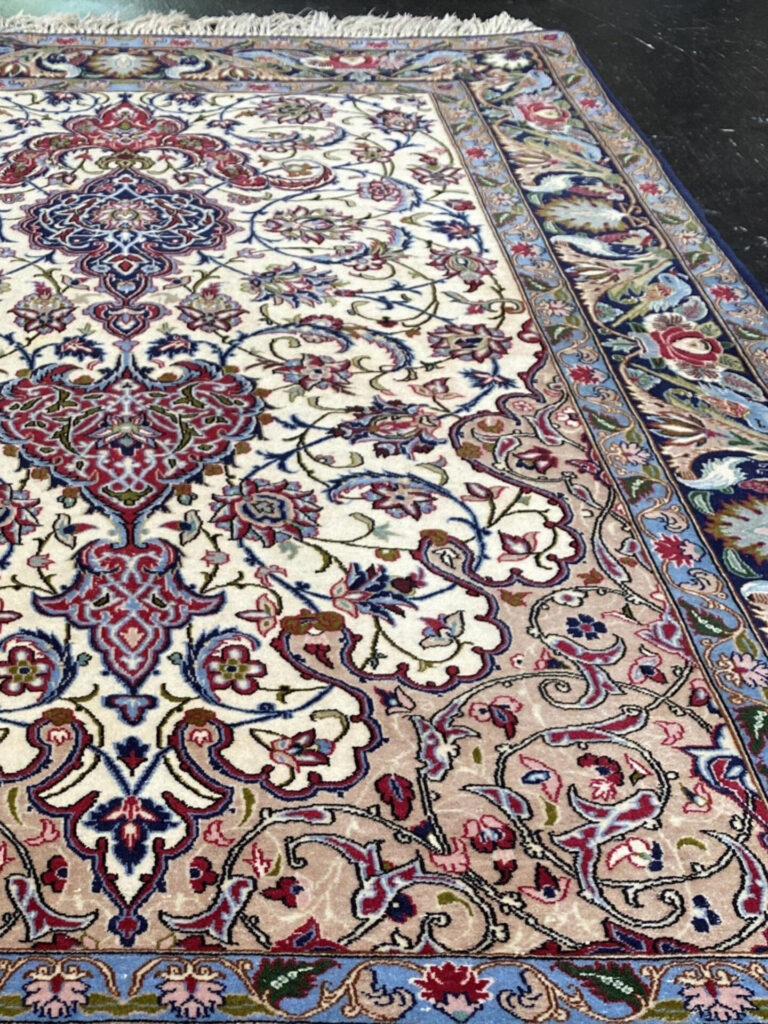 3' 07" x 5' 06" Isfahan Design - Iran
