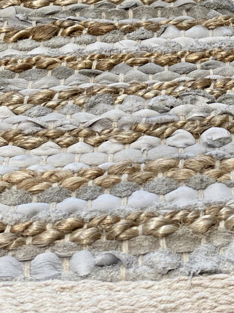 2' 00" x 5' 00" VT19 Design - Hemp And Leather