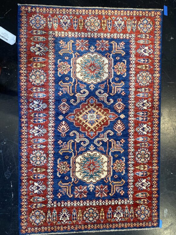 3' 02" x 5' 03" Wool- Pakistan