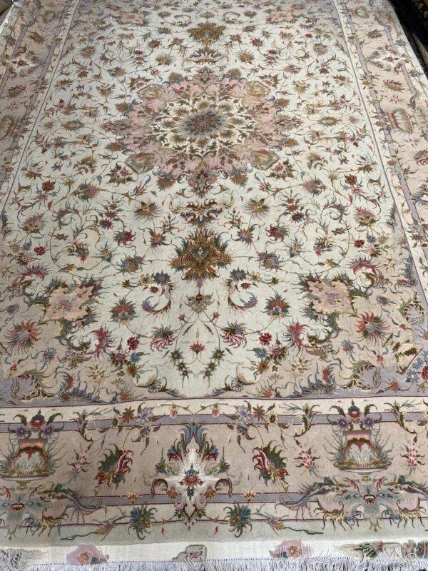 6' 06" x 9' 07" Wool- Iran