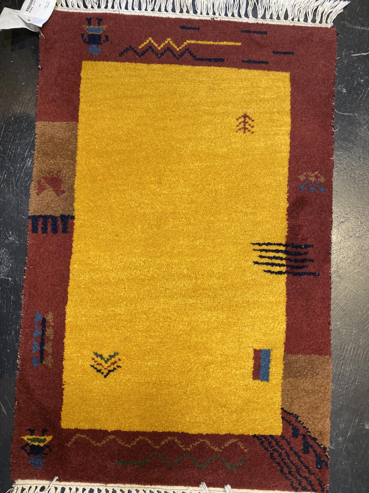 2' 00" x 3' 00" India- Wool
