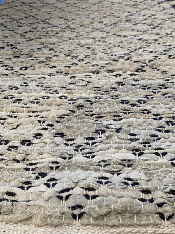 2' 00" x 5' 00" VT14 Design - Hemp And Leather