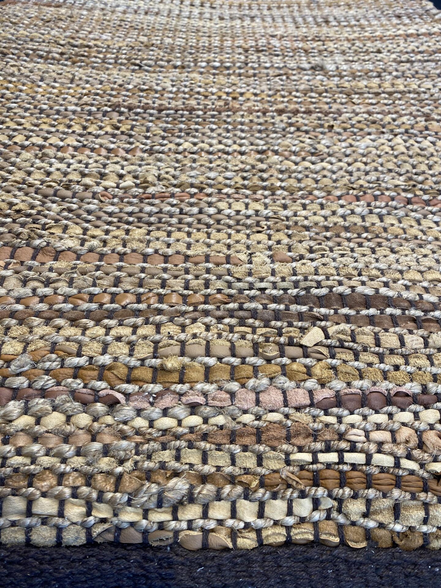 2' 00" x 5' 00" Hemp And Leather- India