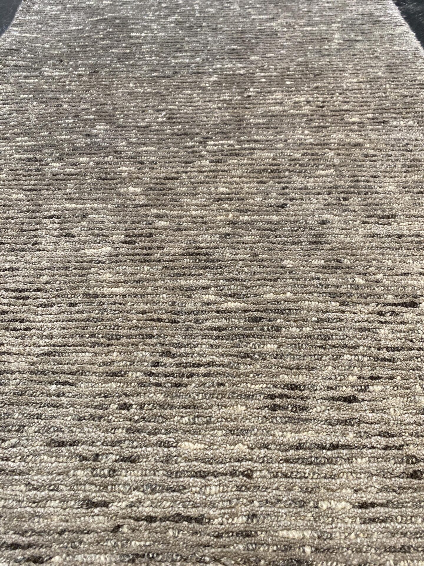 2' 00" x 3' 00" Wool And Viscose- India