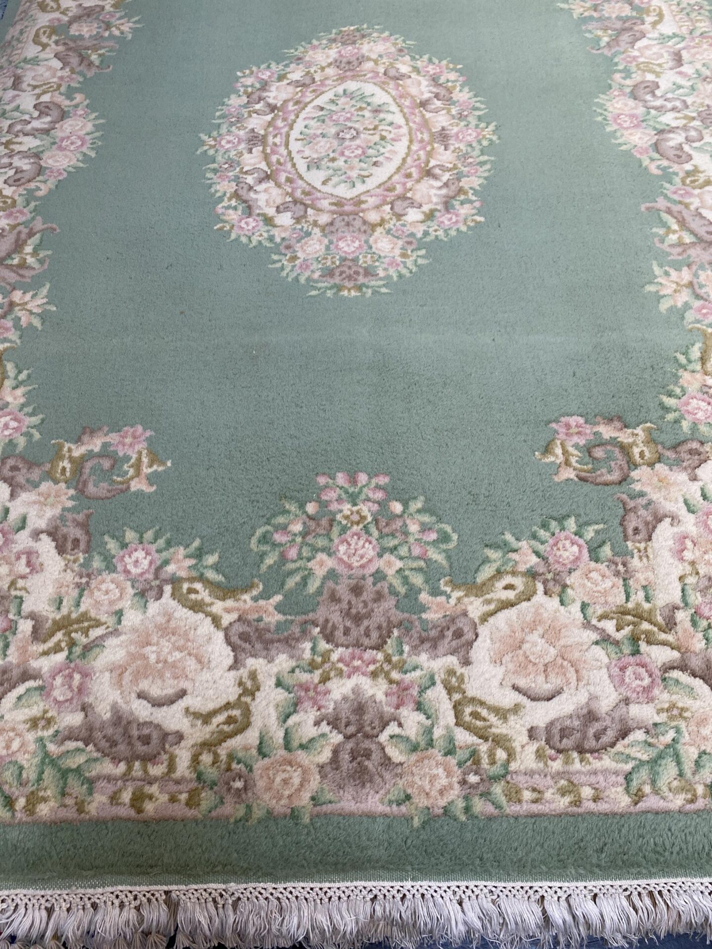 6' 00" x 8' 09" Wool- Iran