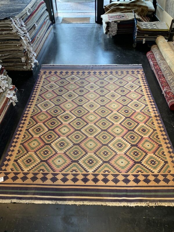 9' 01" x 11' 08" Vintage- Wool