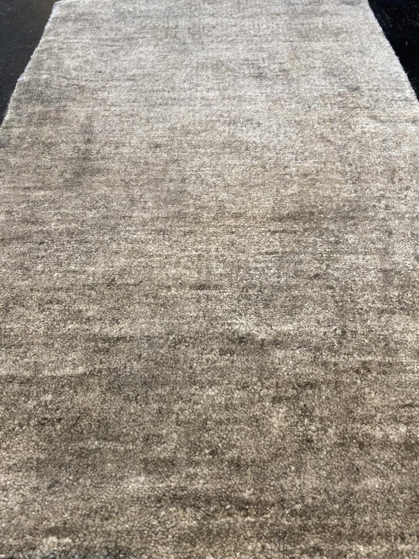 2' 00" x 3' 00" India- Wool And Viscose