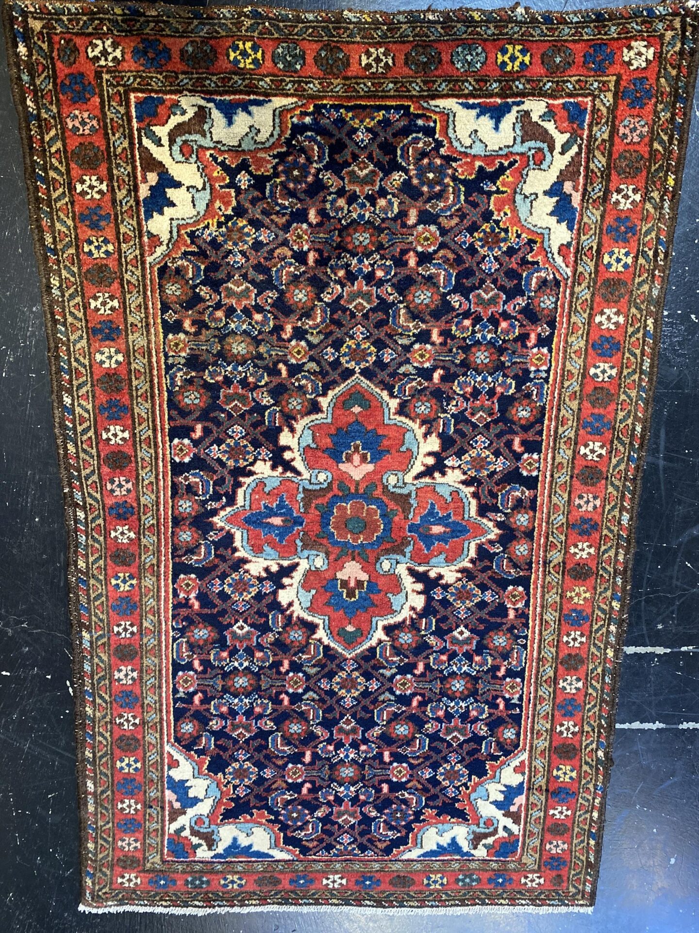3' 02" x 5' 00" Bidjar Design - Iran